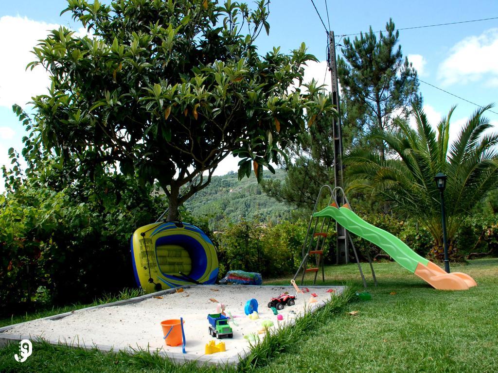 Quinta Dos Barbas Oliveira do Hospital Bagian luar foto